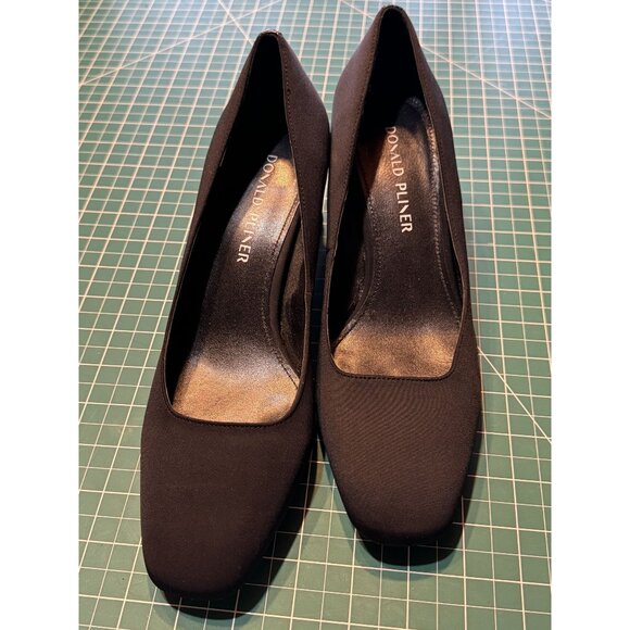 Donald Pliner Shoes - Donald Pliner Womens Ellio Black Fabric Square Toe Heels Size 9.5M